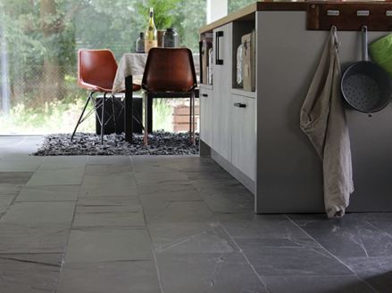 Schwarzer Schiefer | jonastone Natursteinhandel